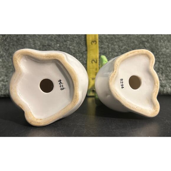 Shmoo Figures Ceramic Shakers c1950s - Picture 5 of 6